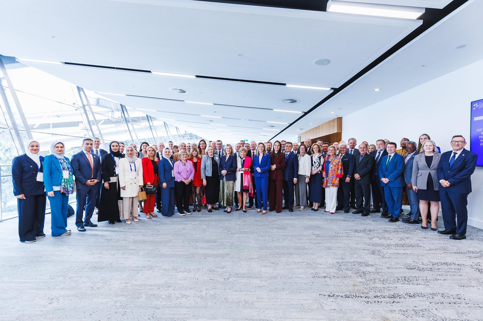 IAF - Ministers and Members of Parliaments - Sidney