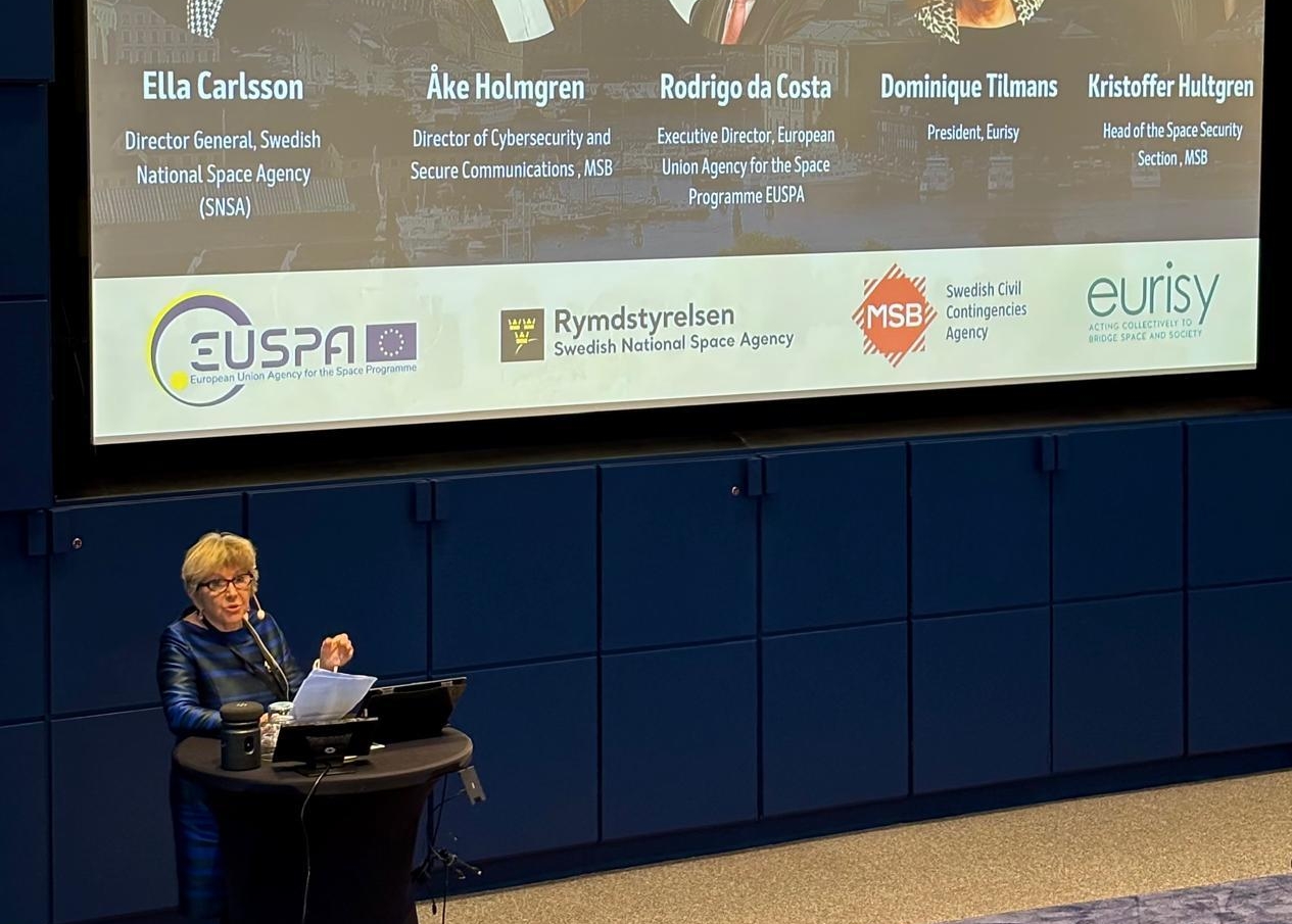 SATELLITE-BASED SOLUTIONS FOR DISASTER RISK MANAGEMENT in Stokholm